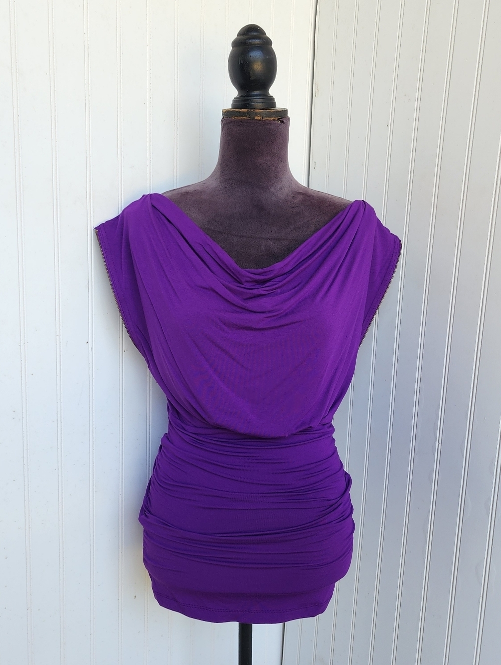 Bebe Purple short sleeve shirt Dropped Neck Rutched Stretch Jersey Rayon Sz M